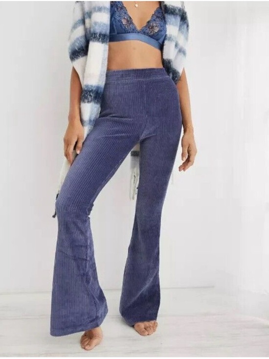 aerie Pants - 🌟HOST PICK!🌟 Aerie x AEO 🩵 Groove-On Rib Velour Flare High-Waisted Pant